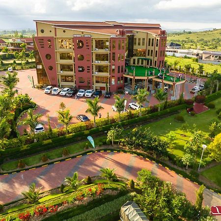Las Vegas Garden Hotel Mbarara Екстер'єр фото